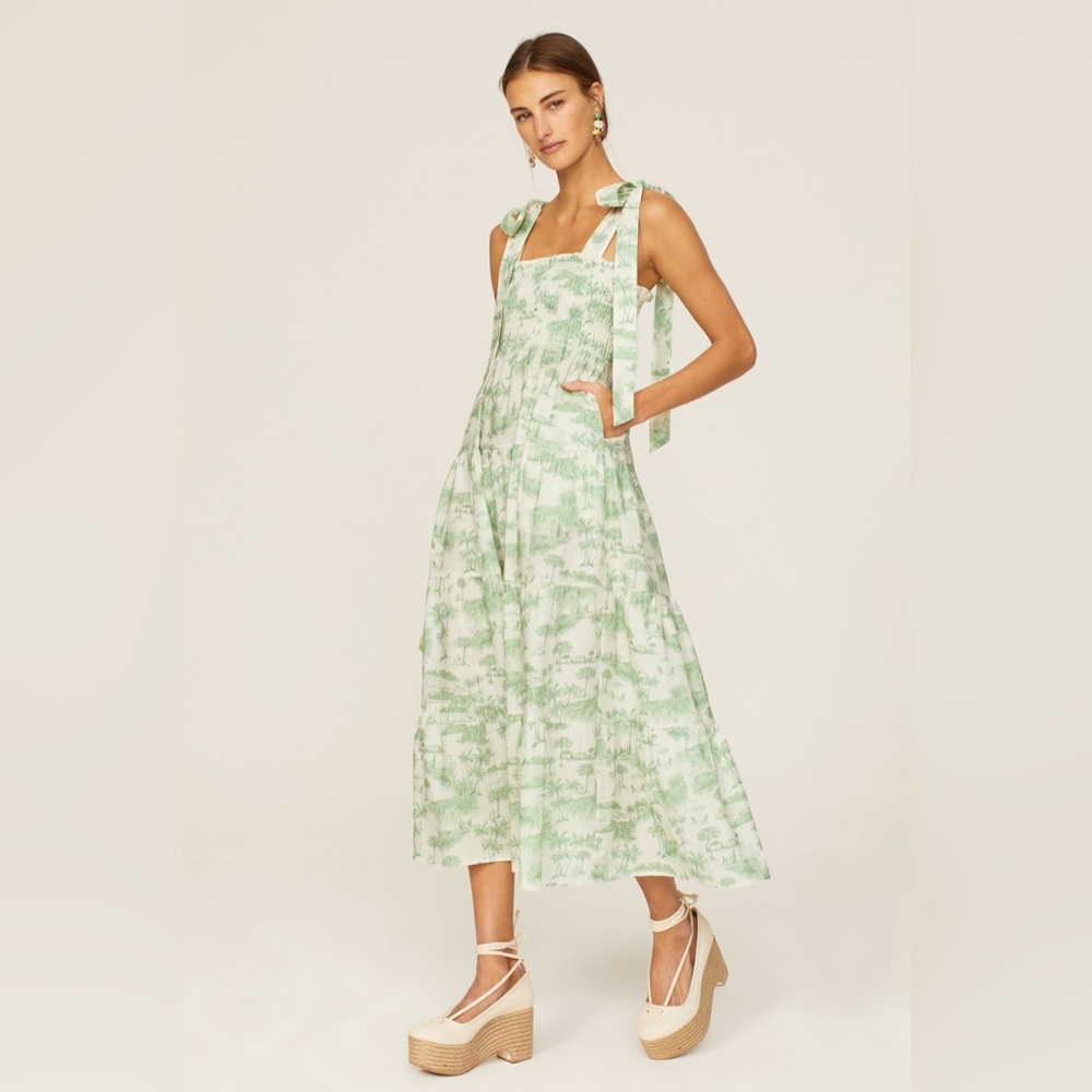 KIVARI Chloe Midi Dress